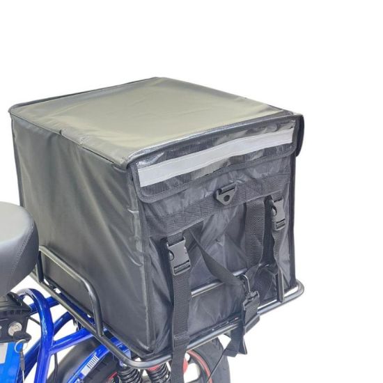 صورة دراجة كهربائية زرقاء بمقعدين سلة أمامية وشنطة توصيل خلفية